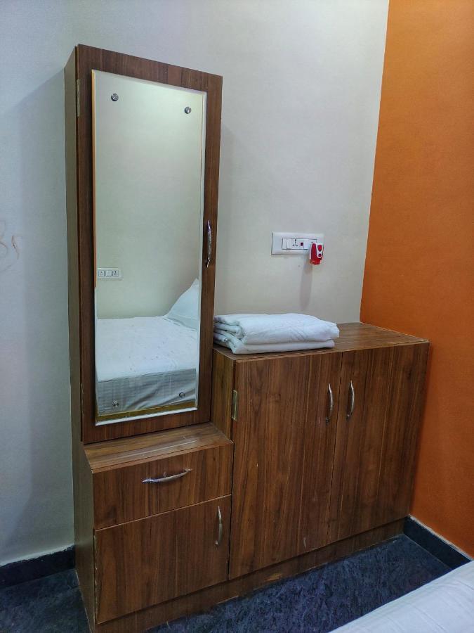 האמפי Vijayanagara Home Stay מראה חיצוני תמונה